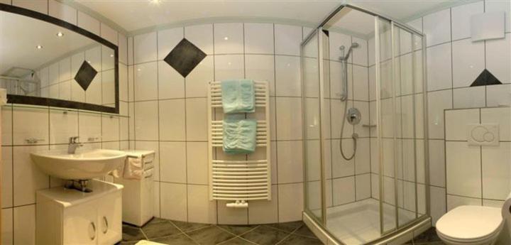 Hotel Kristall B&B Ischgl Dış mekan fotoğraf